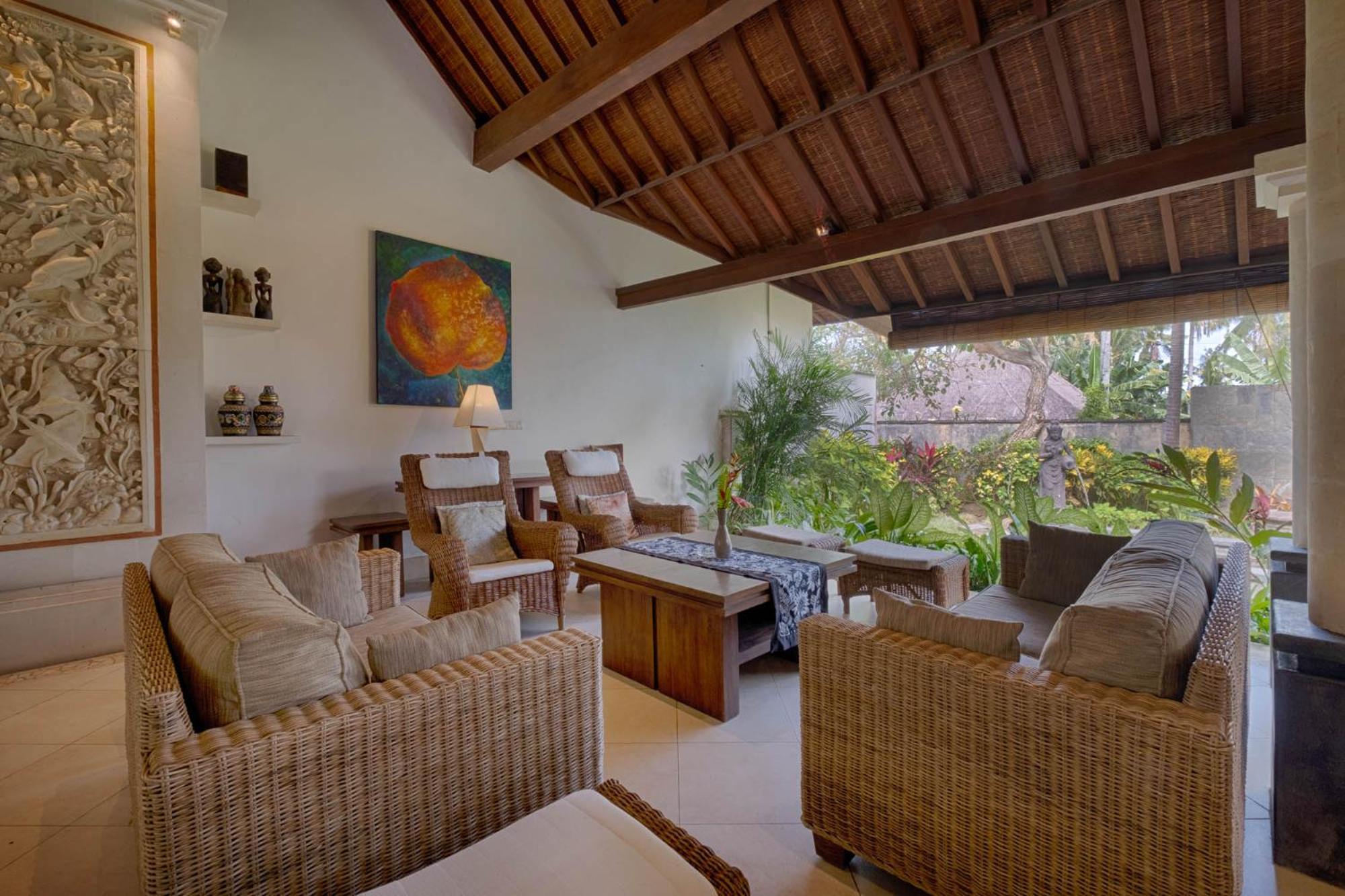 Kutus Kutus Saba Beach Villa Γιογκιακάρτα Εξωτερικό φωτογραφία